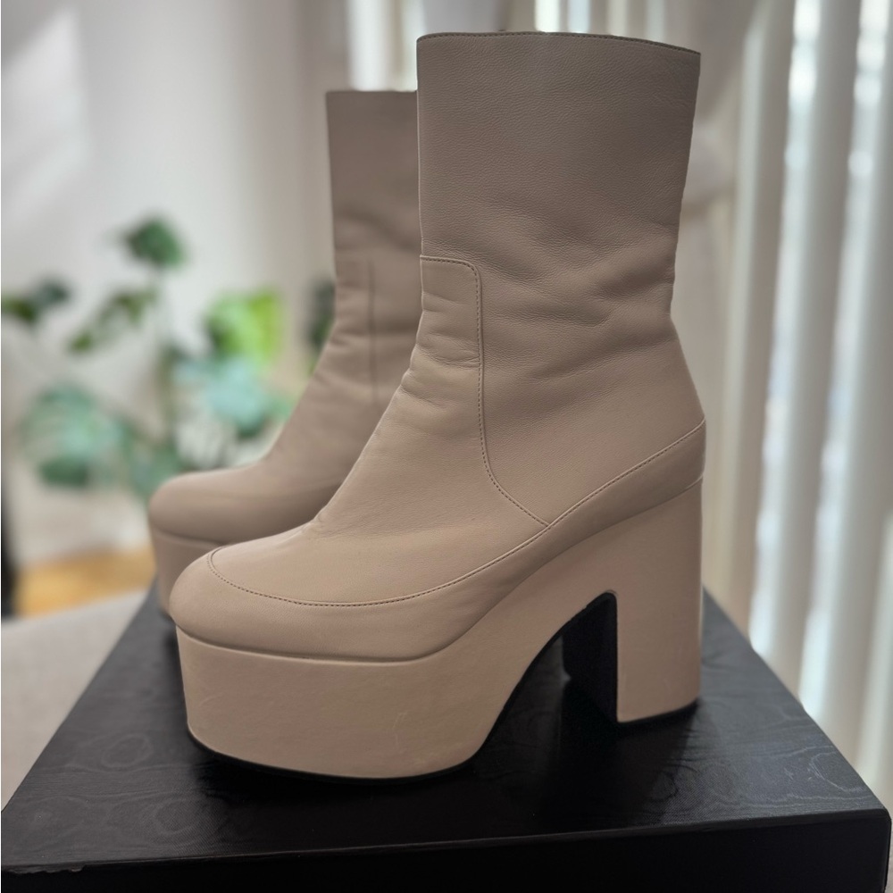 Elegant Cream Platform Boots